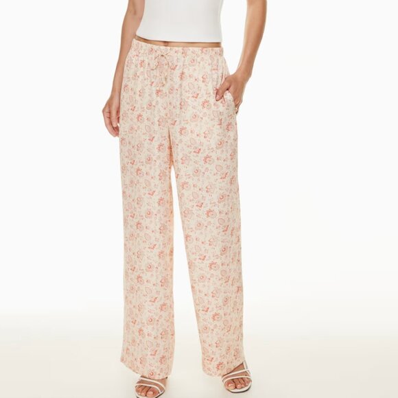 Aritzia Wilfred satin pants - Picture 4 of 5